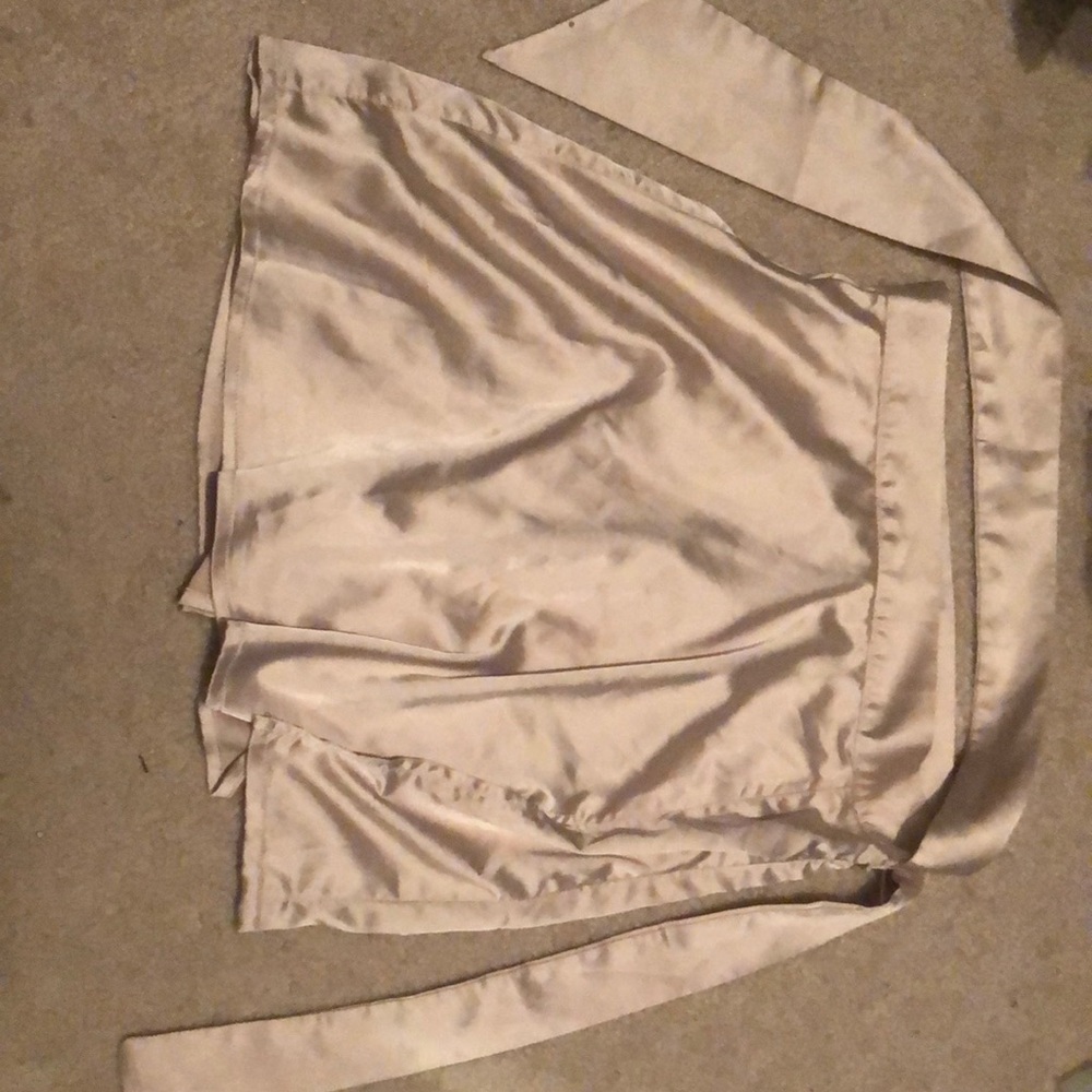 Cream colored silky skort- size XS